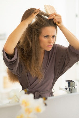 Five Tips for Controlling Dandruff This Winter